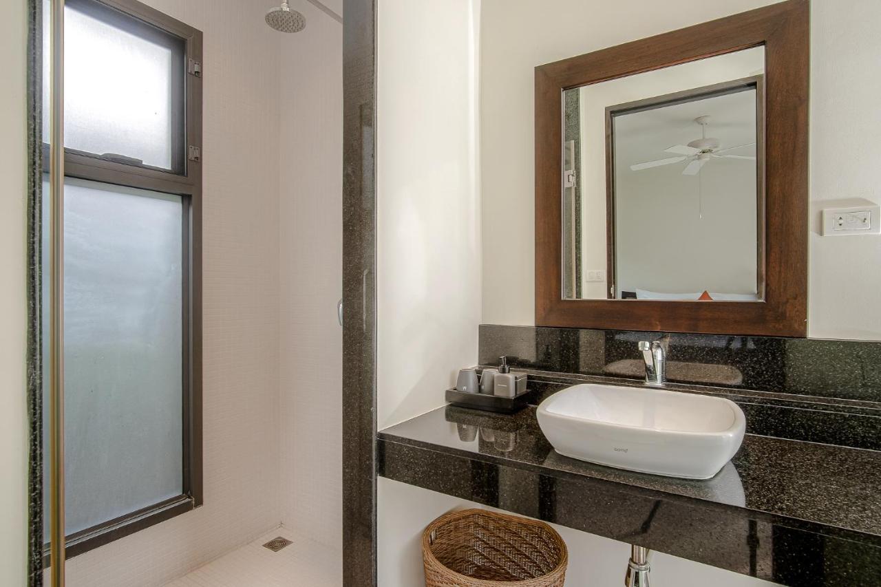 Three Bedroom Onyx Villa Nai Harn Bagian luar foto